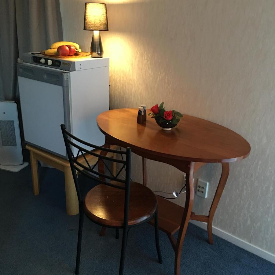 A Cozy Room With It'S Own Privacy Upper Hutt Extérieur photo