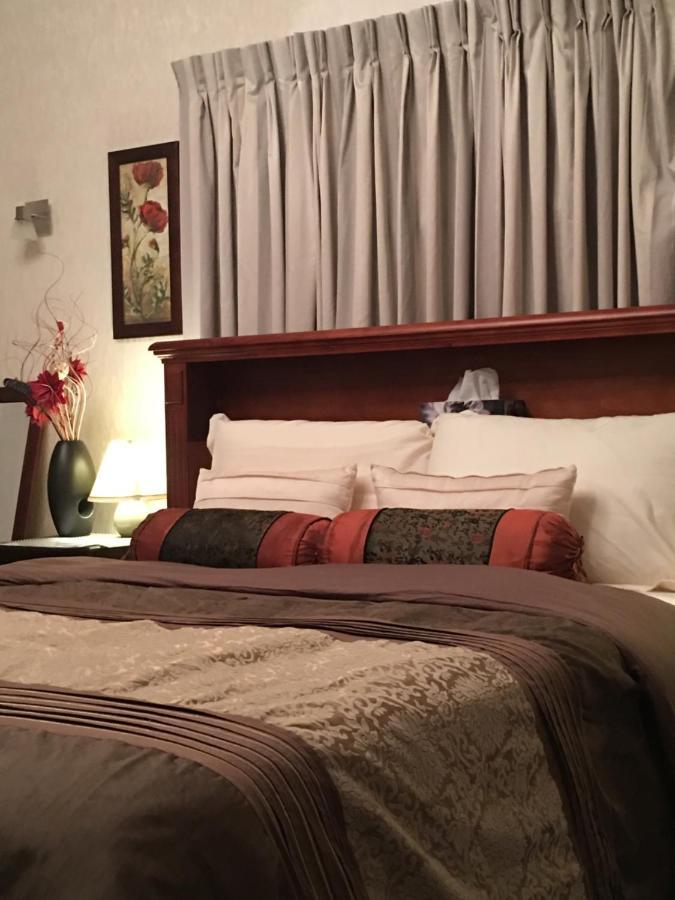 A Cozy Room With It'S Own Privacy Upper Hutt Extérieur photo